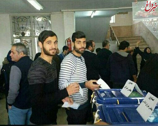عکسی از رای دادن دو پرسپولیسی