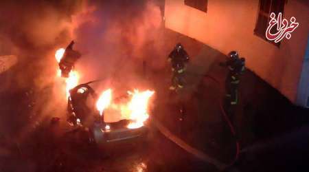 وزارت کشور فرانسه: 945 خودرو در شب سال نو به آتش کشیده شدند