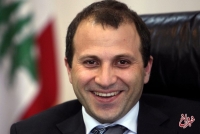 لبنان از توسعه مناسبات با ایران استقبال می‌کند