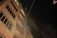 8 نفر در میان آتش طبقه چهارم ساختمان مسکونی