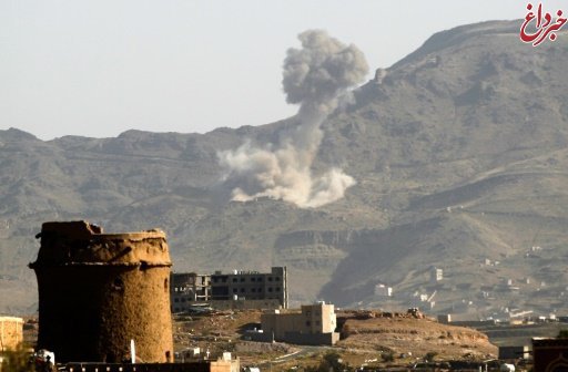 حمله جنگنده‌های عربستان به مراسم عزاداری در یمن