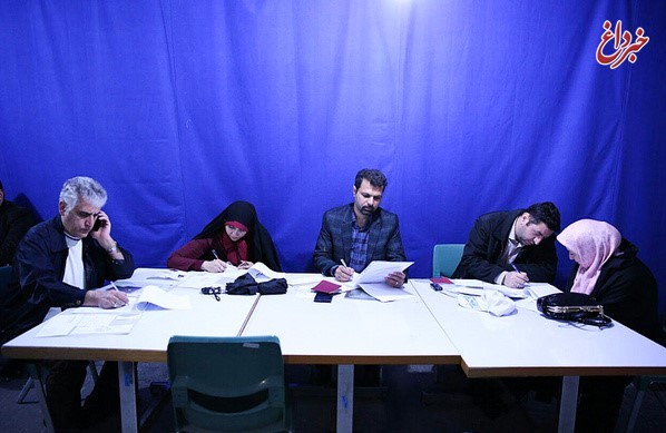 نام‌نویسی اعضای شورای شهر، مدیران سابق، مجری تلویزیون و آقازاده‌ها در انتخابات شورای شهر تهران