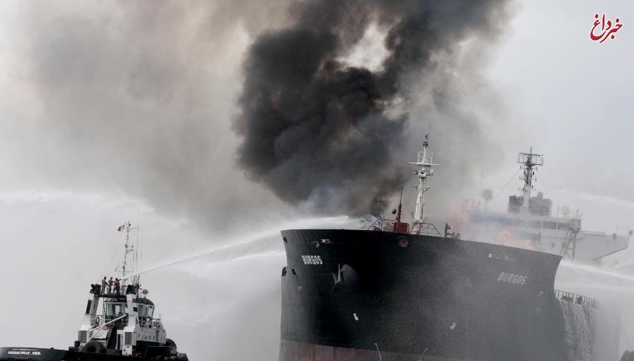 تکذیب کشته شدن همه سرنشینان ایرانی نفتکش حادثه‌دیده / وزارت نفت: کشتی بیمه بود