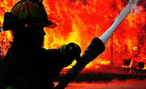 آتش‌سوزی در کارخانه شیشه همدان 4 مصدوم برجای گذاشت