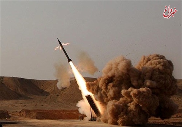ایران روز گذشته سه راکت به سمت پاکستان شلیک کرده است