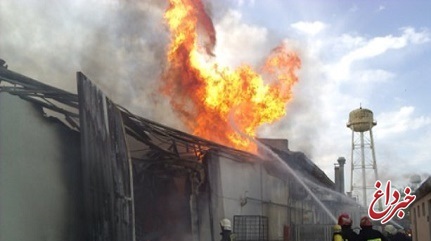 مهار آتش سوزی در کارخانه فولاد رشت