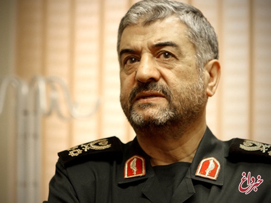 ارتش، دست بازدارنده در دفاع از انقلاب و مرزهای ایران است