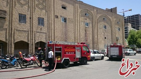 آتش‌سوزی انبار گیاهان دارویی و ادویه‌جات در بازار رضا (ع)