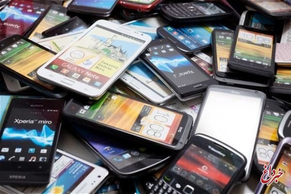 واکنش وزیر ارتباطات به گرانی گوشی موبایل