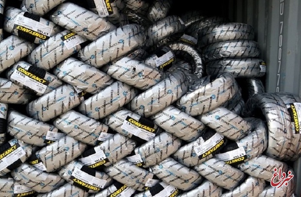 انبار احتکار ۱۱۰ هزار لاستیک در کهریزک کشف شد