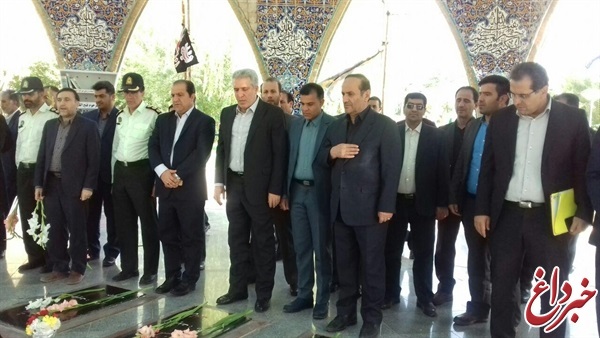 ادای احترام رئیس سازمان میراث‌فرهنگی به مقام شامخ شهیدان در ایلام