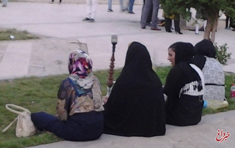 شهرداری تهران ورود قلیان به پارک‌ها را ممنوع کرد