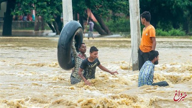 مرگ حداقل ۶۵ تن در بارندگی‌های شدید اخیر هند