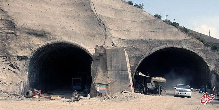 نجات ۵ نفر محبوس شده در حادثه انفجار تونل البرز، آزادراه تهران-شمال/ فوت سه کارگر تونل