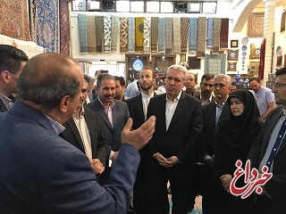 بازدید دکتر مونسان از مرکز تجارت نوین صنایع‌دستی و خانه قلمکار صدر اصفهان