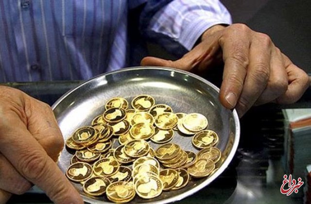 رئیس کمیسیون طلا و جواهر: حباب سکه به پایین ‌ترین رقم در ۲ سال اخیر رسید/ همه فروشنده شدند؛خریدار نیست