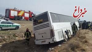 واژگونی اتوبوس زائران عراقی در لرستان / ۲۲ نفر مصدوم شدند