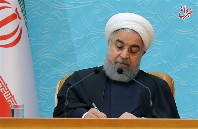 روحانی قانون تشکیل وزارت میراث‌فرهنگی، گردشگری و صنایع‌دستی را برای اجرا ابلاغ کرد