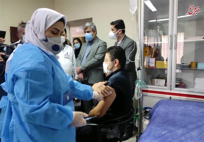 وزارت بهداشت: تزریق ماهانه ۲۰ میلیون واکسن کرونا در کشور از تیر ماه
