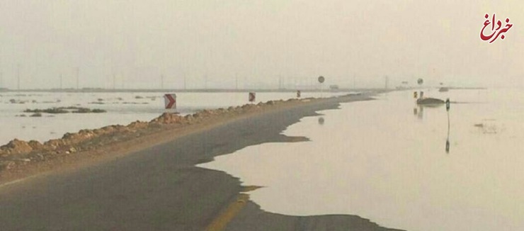 سیلاب در بوشهر / ارتباط زمینی خوزستان و بوشهر قطع شد / هشدار هواشناسی درباره بارش شدید باران در سه استان
