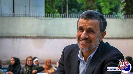 احمدی‌نژاد: آقایان خودشان واکسن زده‌اند و راحتند!