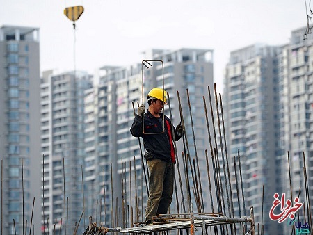 واکنش رئیس اتاق ایران و چین به ورود کارگران چینی برای ساخت مسکن در کشور: توجیه اقتصادی ندارد؛ کارگر ایرانی ارزان‌تر است