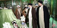 جمعی از اعضای هیأت‌رئیسه مجلس خبرگان رهبری با آرمان های امام خمینی (س) تجدید میثاق کردند
