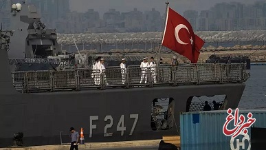 کشتی جنگی ترکیه برای نخستین بار در بیش از یک دهه گذشته در اسرائیل پهلو گرفت
