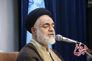 امام جمعه موقت اصفهان: آنجا که تحریم اقتصادی مطرح می‌شود باید صبر و تحمل و قناعت کنیم