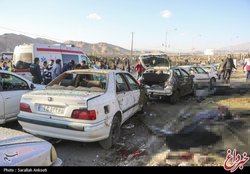 در پی ۲ انفجار در زیرگذر گنبد جبیله در مسیر منتهی به گلزار شهدای کرمان، ۴۶ نفر ‌جان خود را از دست دادند.
