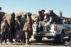 روزنامه جمهوری اسلامی: طالبان با تبانی آمریکا روی کار آمده/ عده ای به اشتباه،آنها را تطهیر کردند