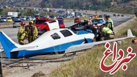 برخورد مرگبار هواپیما با خودرو در کالیفرنیا