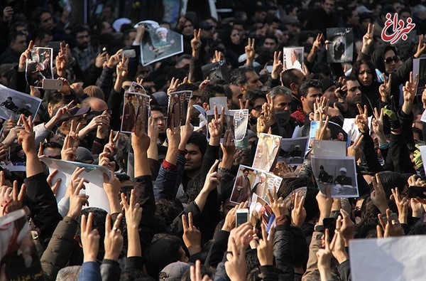 حضور ۲/۵ میلیون نفری مردم در مراسم تشییع آیت‌الله هاشمی در دانشگاه تهران/امروز شاهد مانور اتحاد بودیم