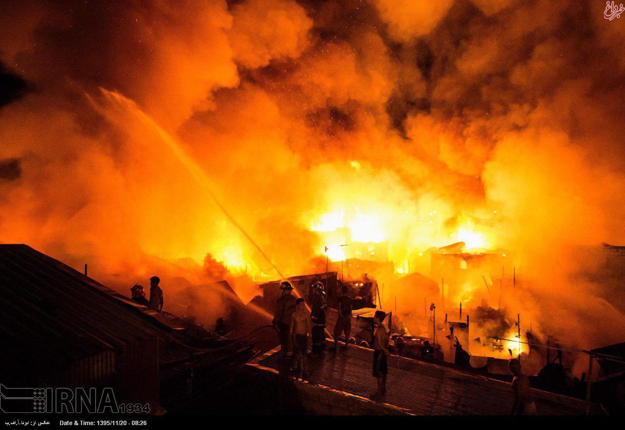 تصویر/ آتش‌سوزی در محل سکونت مهاجران