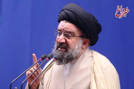 احمد خاتمی: یکی از اهداف دشمن جدایی ملت از دین است