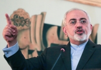 واکنش ظریف به سخنان اخیر دونالد ترامپ: توافق هسته ای، قراردادی میان ایران و آمریکا نیست که نامزد پیشتاز جمهوری‌خواهان بخواهد دوباره بر سر آن مذاکره کند