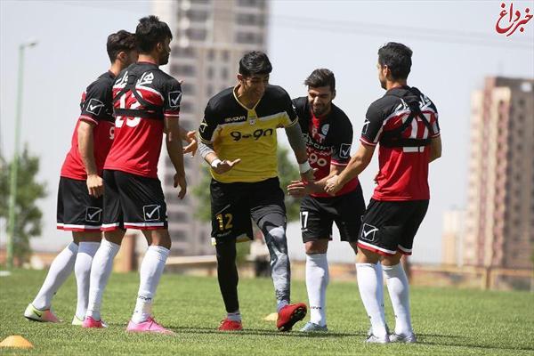 بیرانوند با پرسپولیسی‌ها پسرخاله شد + عکس