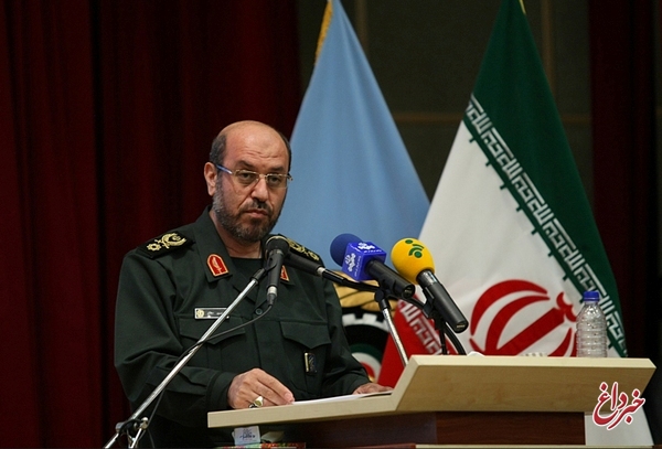 وزیر دفاع: ساخت موتور توربو جت، ایران را به جایگاه رفیعی در جهان می‌رساند