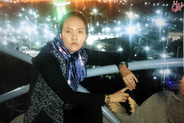 کلاهبرداری یک زن با عنوان نماینده سازمان ملل +عکس کلاهبرداری یک زن با عنوان نماینده سازمان ملل +عکس