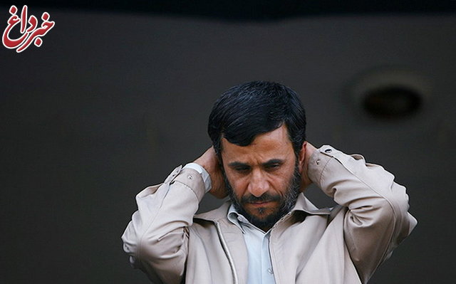تفاسير عجيب حاميان احمدي نژاد: رهبري به احمدی نژاد لقب 