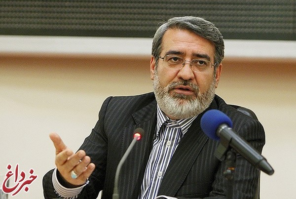زائران برای بازگشت عجله نکنند/وضعیت تردد در مرزها روان شده است زائران برای بازگشت عجله نکنند/وضعیت تردد در مرزها روان شده است