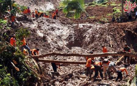 مفقود شدن 17 نفر در رانش زمین در اندونزی