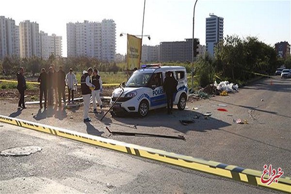 زخمی شدن 2 افسر پلیس بر اثر انفجار بمب در ترکیه