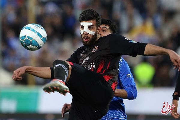 دایی مرا به فوتبال آورد و در مکتب ایشان برای پرسپولیس بازی کردم