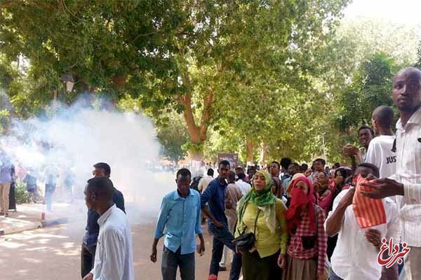 حمله پلیس سودان به دانشجویان معترض به گرانی