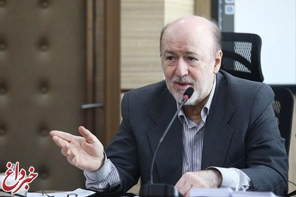 تناقض درباره تمدید قرارداد شفر