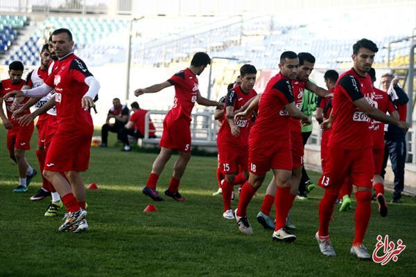 تمرین اختصاصی دو مصدوم بزرگ پرسپولیس/ هواداران پشت در ماندند