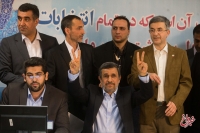 اعلام برائت از تجمعات خیابانی از سوی مشاور احمدی‌نژاد