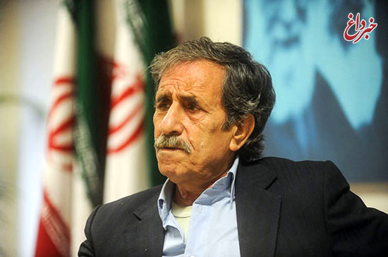بدل احمدی‌نژاد روی صحنه