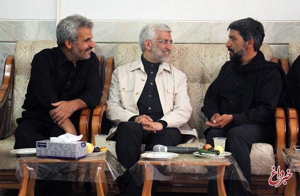 سعید جلیلی به دیدار خانواده شهید محسن حججی رفت سعید جلیلی به دیدار خانواده شهید محسن حججی رفت